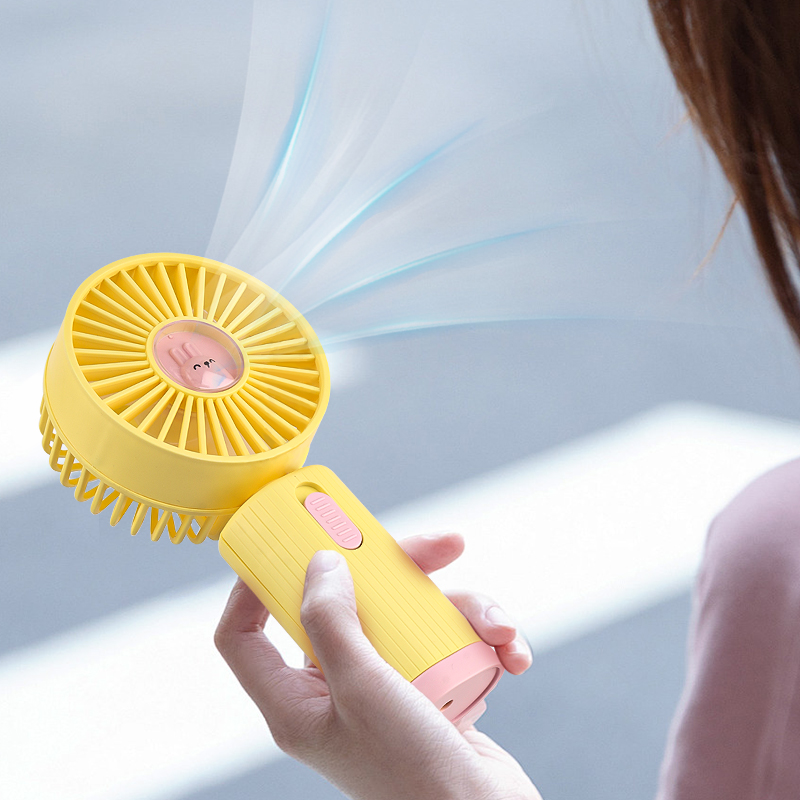 Schattige mini handventilator, - Eyelash Extension Course recensie en prijs